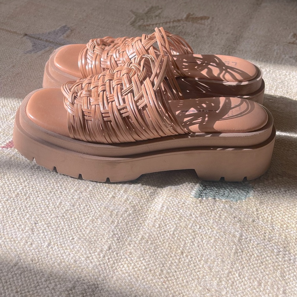 Miista platform mules